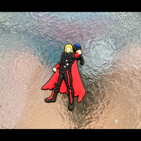 Marvel Avengers Crocs Jibbitz Set - Picture 2 of 8